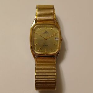 Vtg Lorus Unisex Gold Tone Stainless Steel Date Indicator Quartz Watch Y142-5020